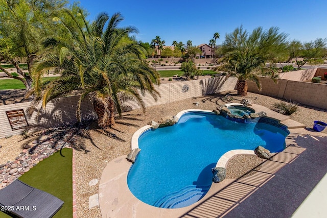16047 S 14th Dr, Phoenix, AZ 85045 - view of pool featuring a fenced backyard and a pool with connected hot tub