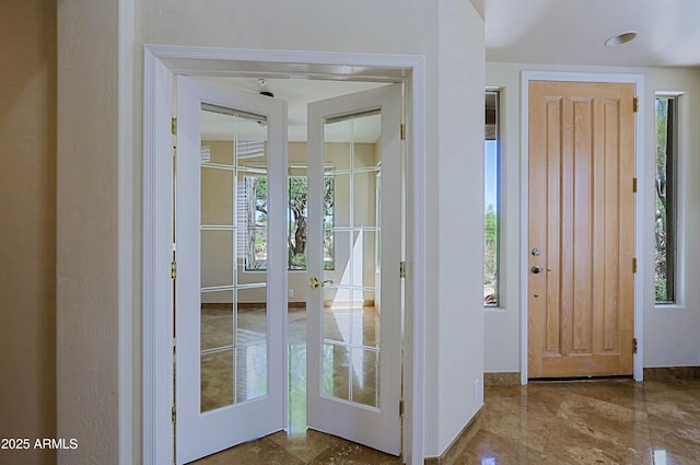 32710 N 71st St, Scottsdale, AZ 85266 - entryway with baseboards