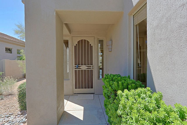 32710 N 71st St, Scottsdale, AZ 85266 - entrance to property featuring stucco siding