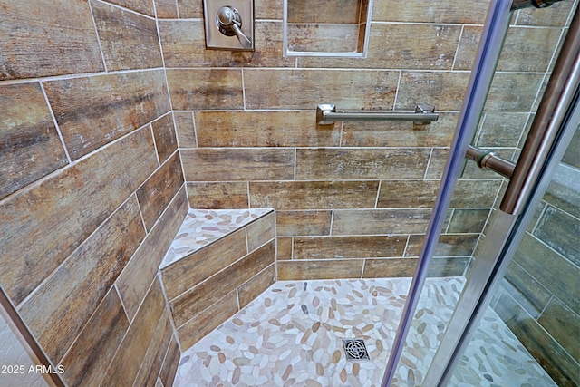 32710 N 71st St, Scottsdale, AZ 85266 - full bath with a shower stall