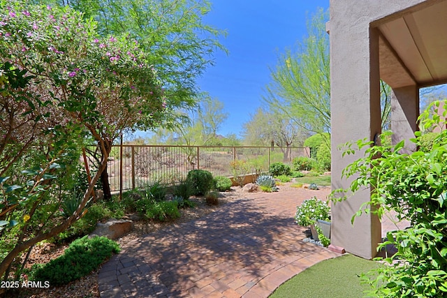 32710 N 71st St, Scottsdale, AZ 85266 - view of patio
