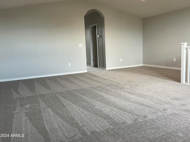 empty room featuring carpet