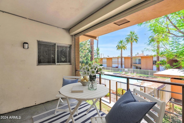 6125 E Indian School Rd Unit 240, Scottsdale, AZ 85251 - balcony with view of pool area