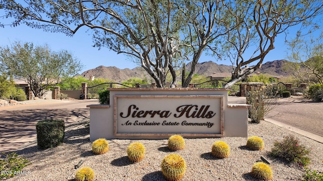 13750 E Yucca St, Scottsdale, AZ 85259 - community sign with a mountain view