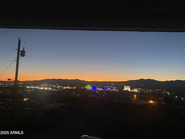 view of city featuring a mountain view