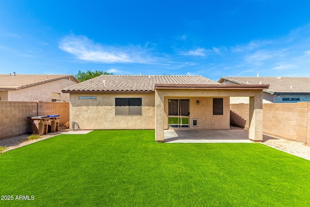 30212 N Sunray Dr, San Tan Valley, AZ 85143 - back of house with stucco siding, a patio, and a tile roof