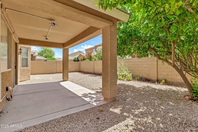 121 W Hackberry Dr, Chandler, AZ 85248 - view of patio / terrace featuring a fenced backyard