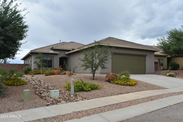 view of front of house featuring a garage