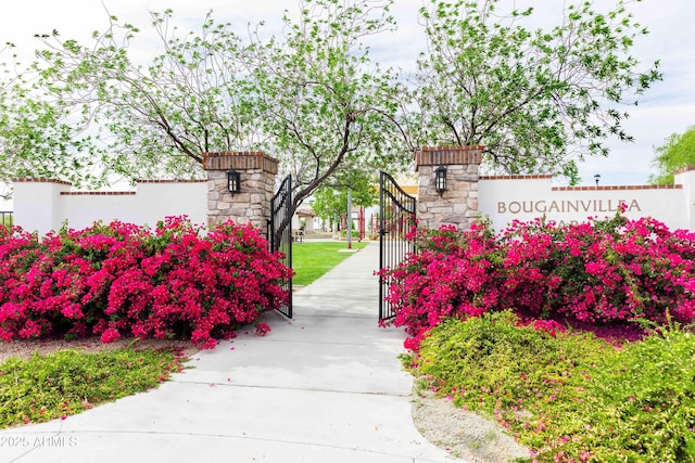 18322 W Thistle Landing Dr, Goodyear, AZ 85338 - view of community with fence and a gate