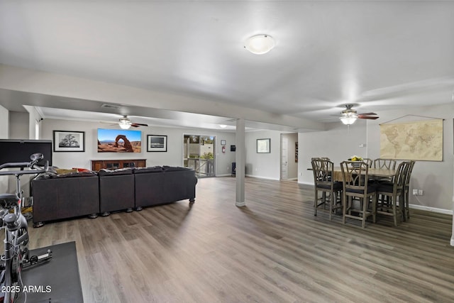 809 W St Moritz Dr, Payson, AZ 85541 - living area featuring baseboards, visible vents, light wood-style floors, and a ceiling fan