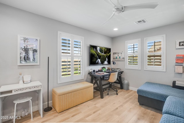 office area featuring ceiling fan, recessed lighting, wood finished floors, visible vents, and baseboards