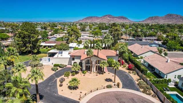8426 N 15th Dr, Phoenix, AZ 85021 - aerial view featuring a residential view and a mountain view