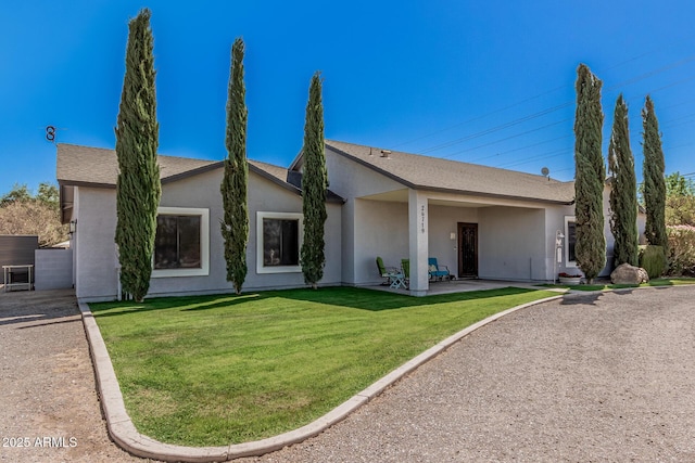 26719 S 195th St, Queen Creek, AZ 85142 - ranch-style house featuring a patio area, stucco siding, and a front yard
