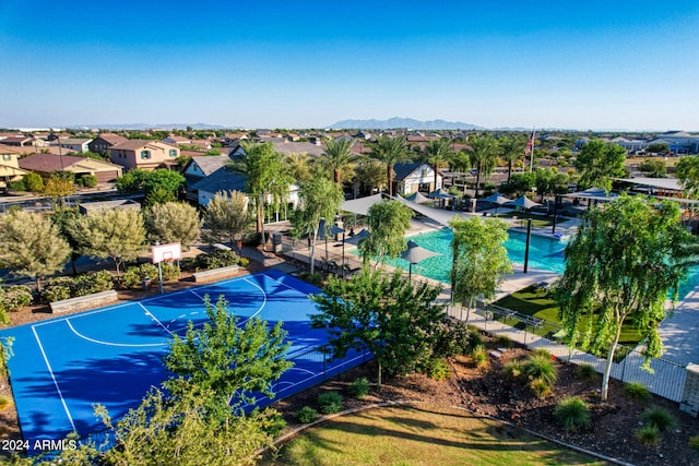 birds eye view of property featuring a mountain view