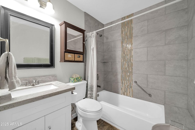 full bathroom featuring shower / bath combo with shower curtain, toilet, and vanity