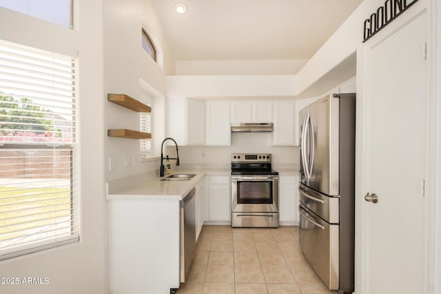 11531 E Persimmon Ave, Mesa, AZ 85212 - kitchen featuring stainless steel appliances, a sink, under cabinet range hood, white cabinets, and recessed lighting