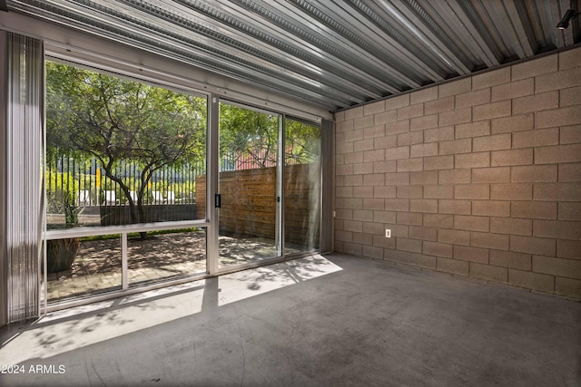 view of unfurnished sunroom