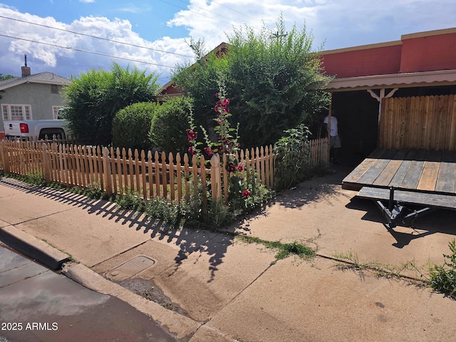 813 N Berry Ave, Winslow, AZ 86047 - view of front facade