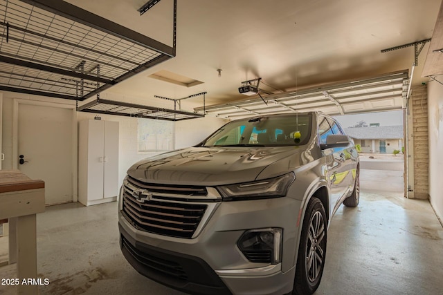 3010 E Cortez St, Phoenix, AZ 85028 - garage featuring a garage door opener
