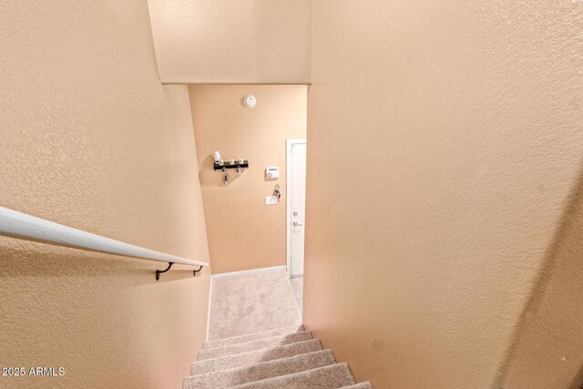 1350 S Greenfield Rd Unit 2205, Mesa, AZ 85206 - stairway featuring a textured wall