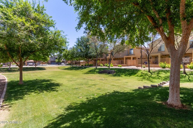 1350 S Greenfield Rd Unit 2205, Mesa, AZ 85206 - view of grassy yard featuring a residential view