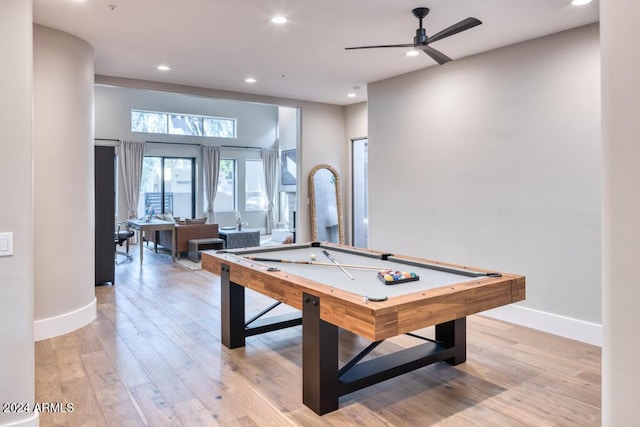 recreation room featuring ceiling fan, light hardwood / wood-style flooring, and billiards