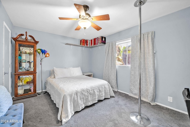 bedroom featuring carpet and ceiling fan