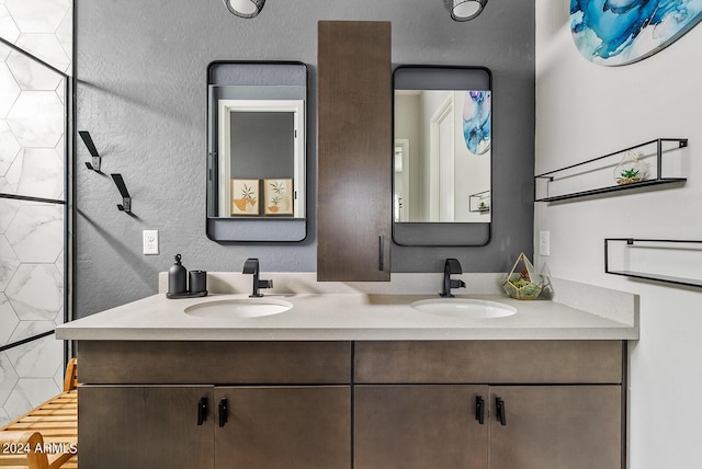 5725 S 101st St, Mesa, AZ 85212 - bathroom featuring a sink and double vanity