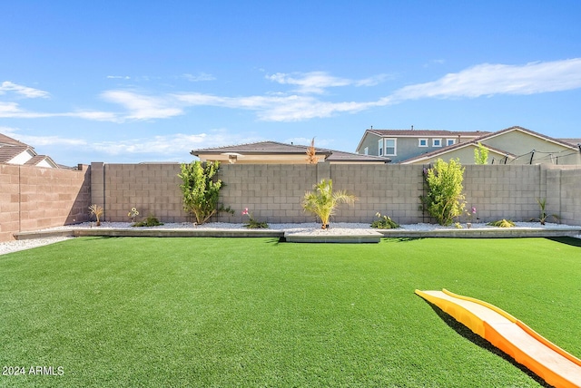 5725 S 101st St, Mesa, AZ 85212 - view of yard featuring fence