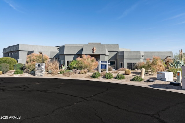 view of front of home featuring stucco siding