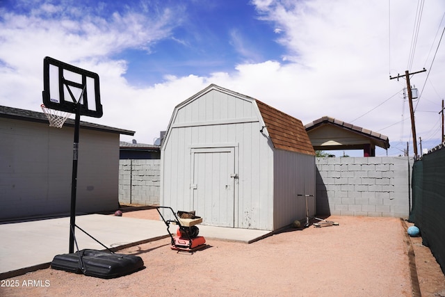 2302 E Sheraton Ln, Phoenix, AZ 85040 - view of shed featuring a fenced backyard