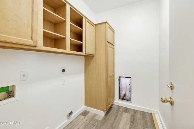 clothes washing area featuring baseboards, electric dryer hookup, washer hookup, and light wood finished floors