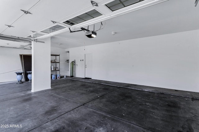 11257 E Reginald Ave, Mesa, AZ 85212 - garage featuring a garage door opener