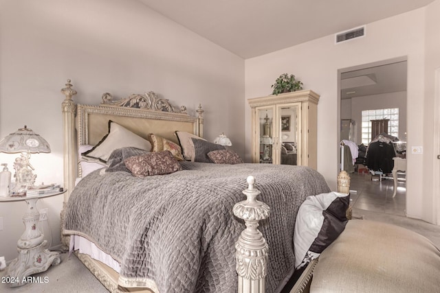 bedroom featuring carpet flooring