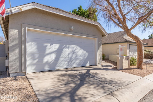 5210 W Jupiter Way N, Chandler, AZ 85226 - view of front facade featuring stucco siding, a garage, and a shingled roof