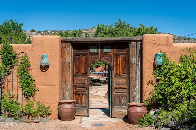 view of entrance to property