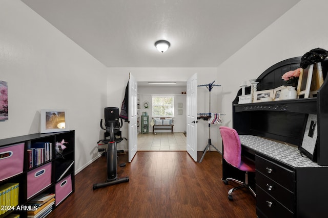 office area with hardwood / wood-style flooring