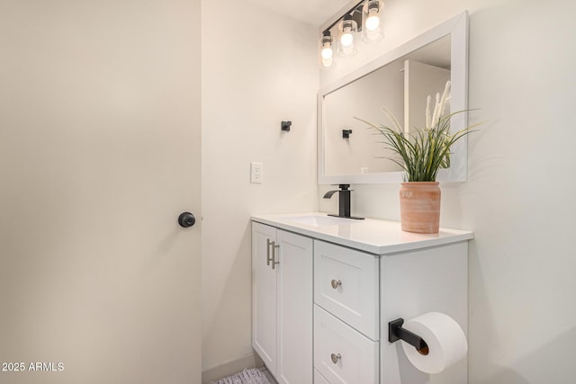 461 W Holmes Ave Unit 323, Mesa, AZ 85210 - bathroom featuring vanity and baseboards