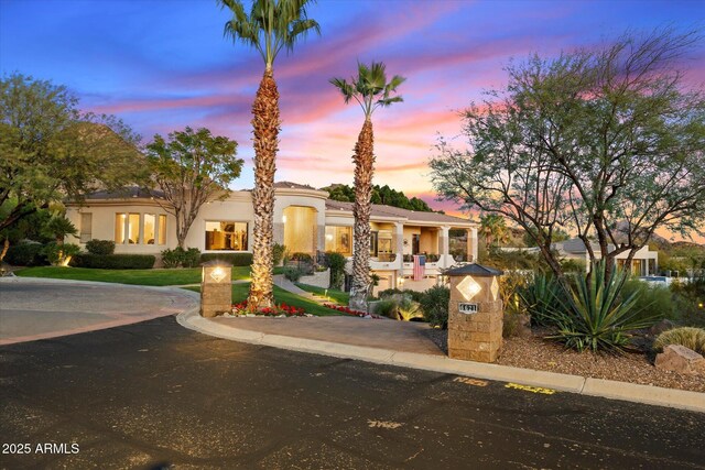 6621 N Arizona Biltmore Cir, Phoenix, AZ 85016 - mediterranean / spanish house featuring stucco siding