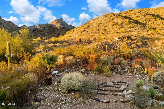 6621 N Arizona Biltmore Cir, Phoenix, AZ 85016 - view of mountain backdrop
