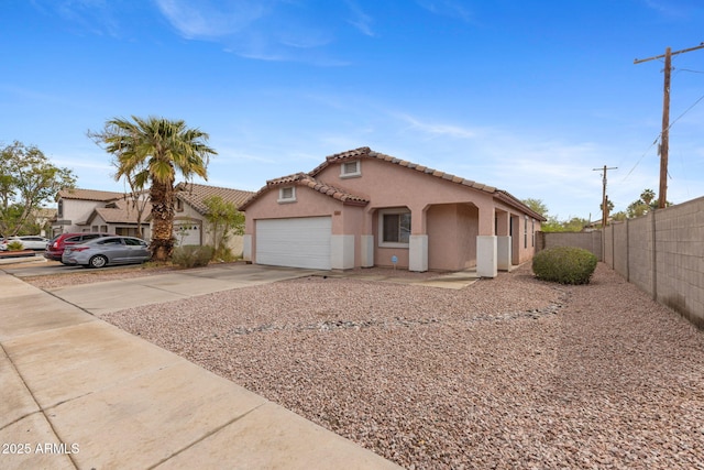 Listing photo 3 for 5819 S 10th St, Phoenix AZ 85040