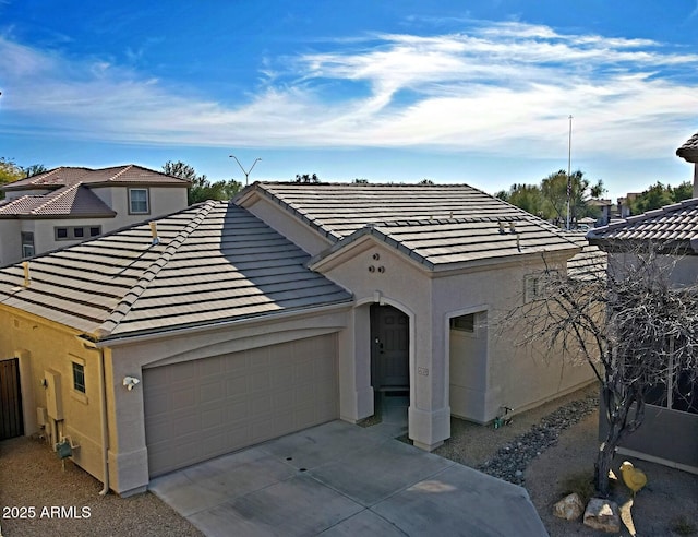 view of front of house featuring a garage