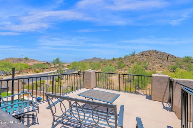 29067 N 71st Ave, Peoria, AZ 85383 - patio / terrace with a mountain view
