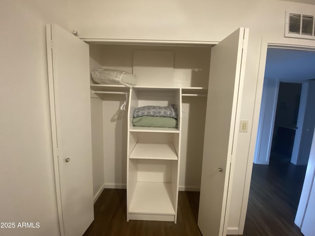 903 W Jacinto Cir, Mesa, AZ 85210 - view of closet