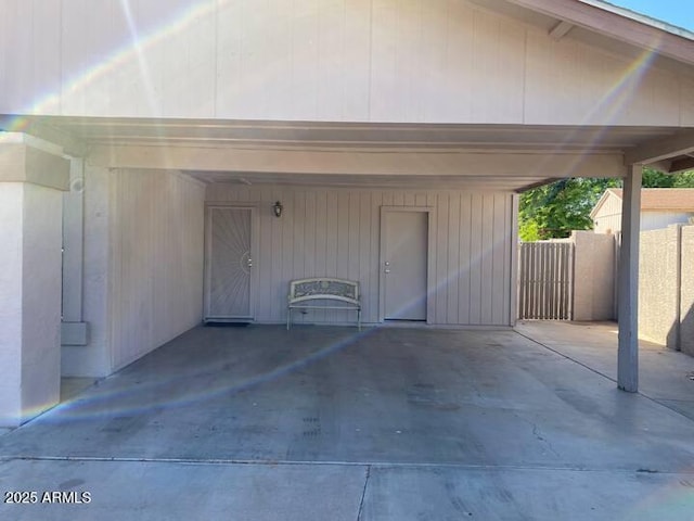 903 W Jacinto Cir, Mesa, AZ 85210 - garage featuring a carport
