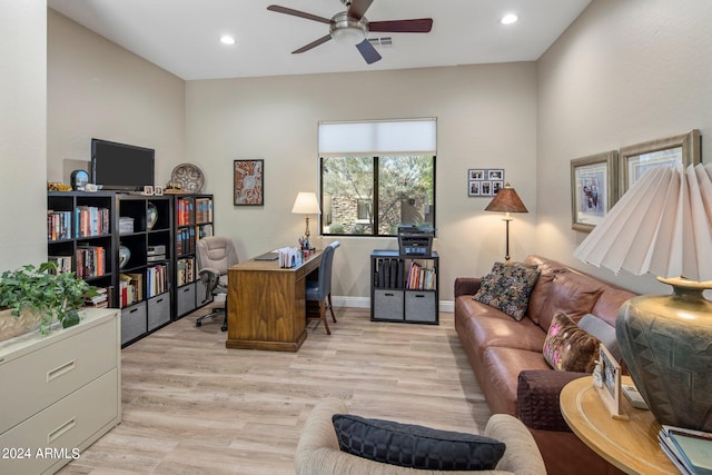 office area featuring visible vents, baseboards, light wood-type flooring, recessed lighting, and a ceiling fan
