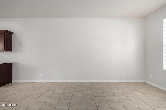 2000 N 36th St Unit 8, Phoenix, AZ 85008 - spare room with baseboards