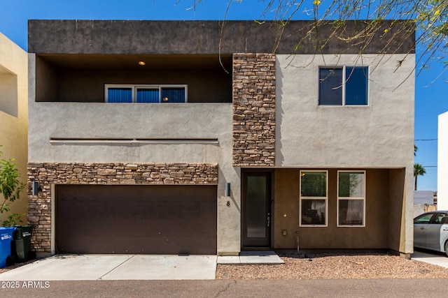 2000 N 36th St Unit 8, Phoenix, AZ 85008 - view of front of property with stucco siding, a garage, and stone siding