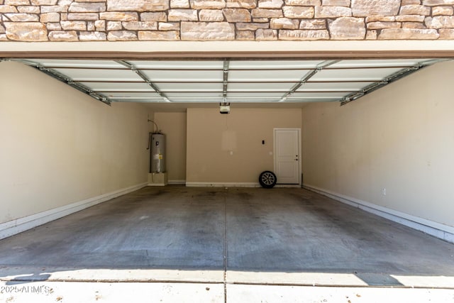 2000 N 36th St Unit 8, Phoenix, AZ 85008 - garage with electric water heater and a garage door opener