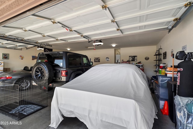 5332 E Thunder Hawk Rd, Cave Creek, AZ 85331 - garage featuring a garage door opener